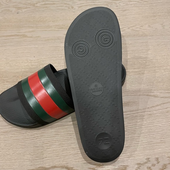 GUCCI - NEW IN BOX - Men’s “Pursuit ‘72” Slides SIZE 10 - Picture 4 of 4